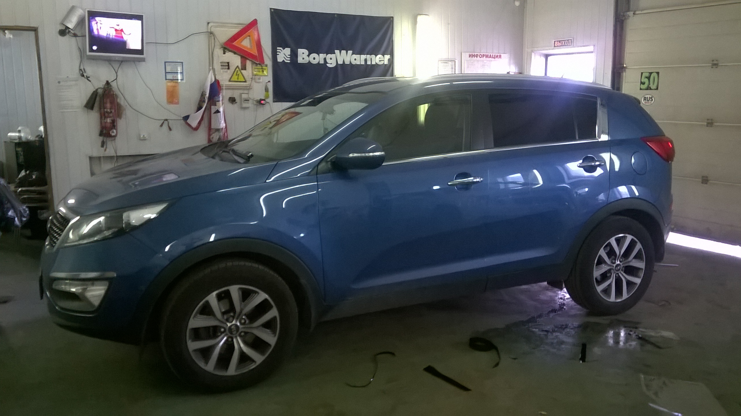 Тонировка автомобилей Владыкино.