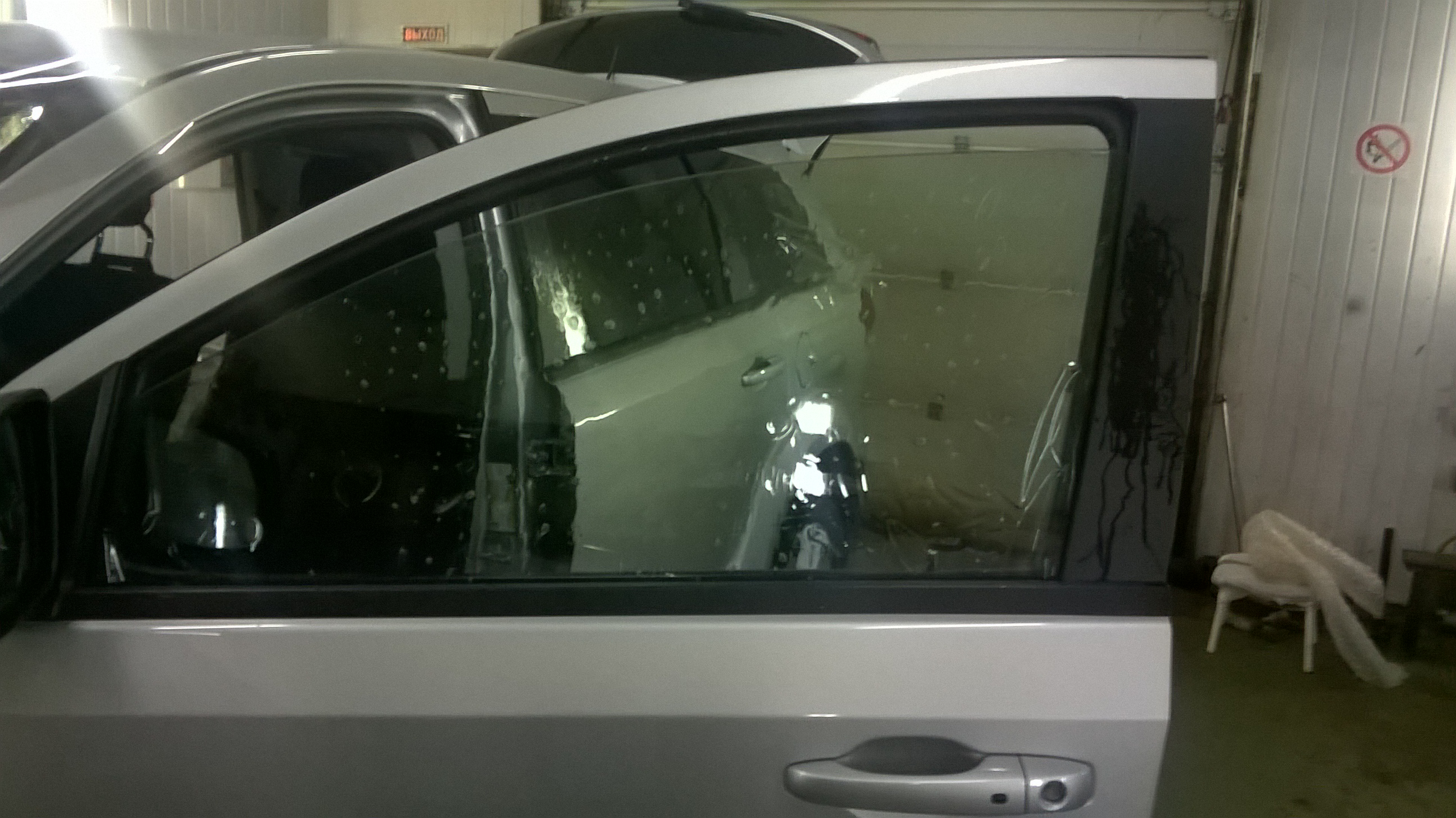 Тонировка автомобилей Владыкино.