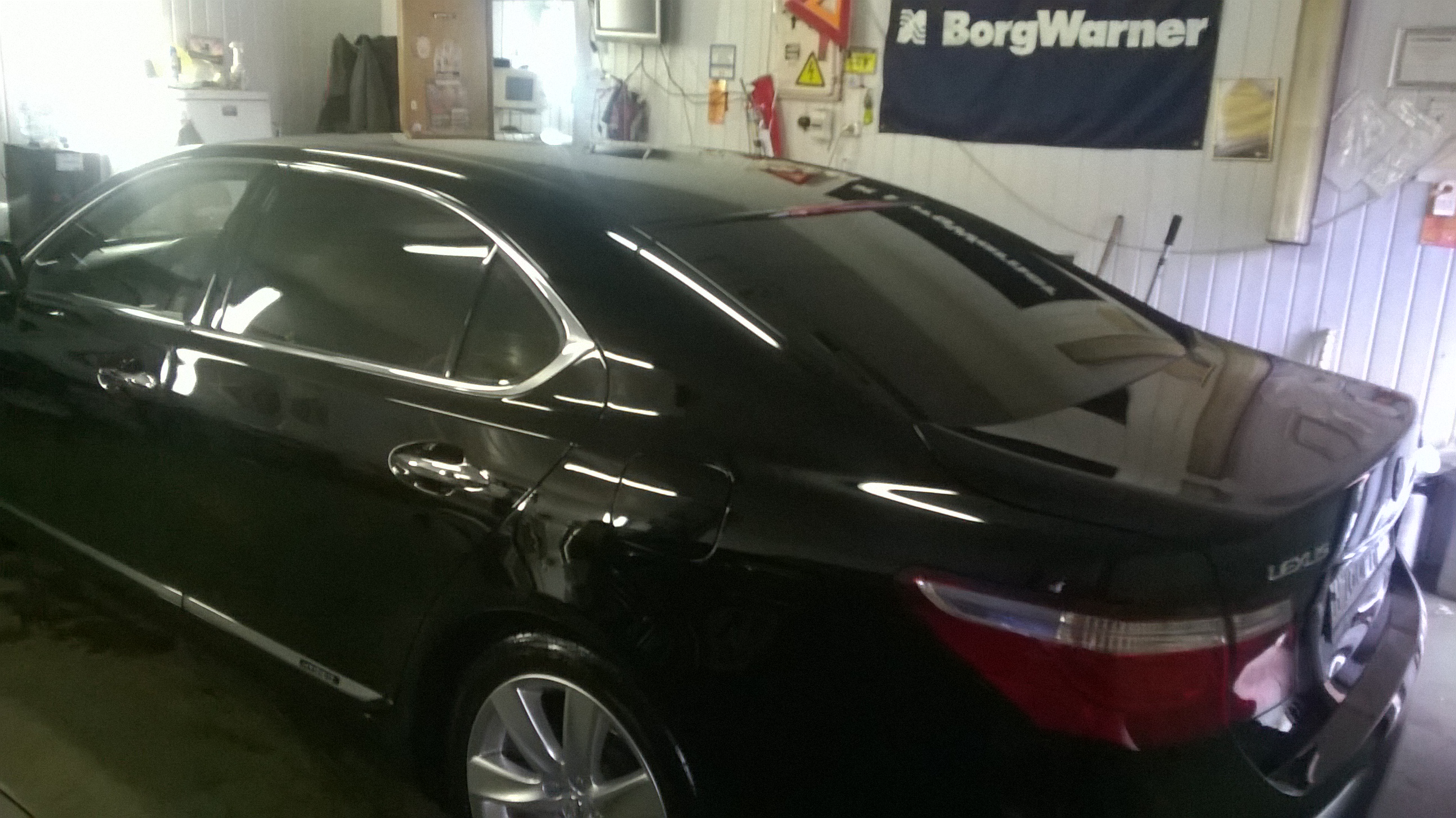 Тонировка автомобилей Владыкино.