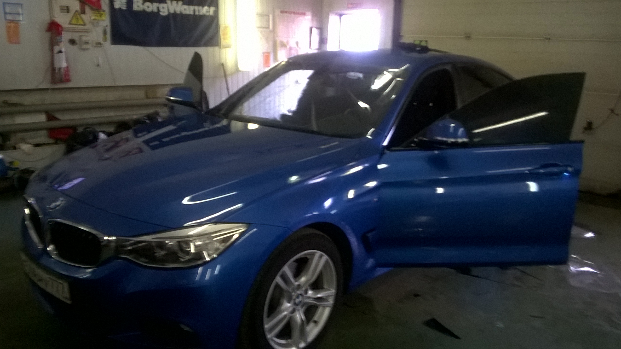 Тонировка автомобилей Владыкино.