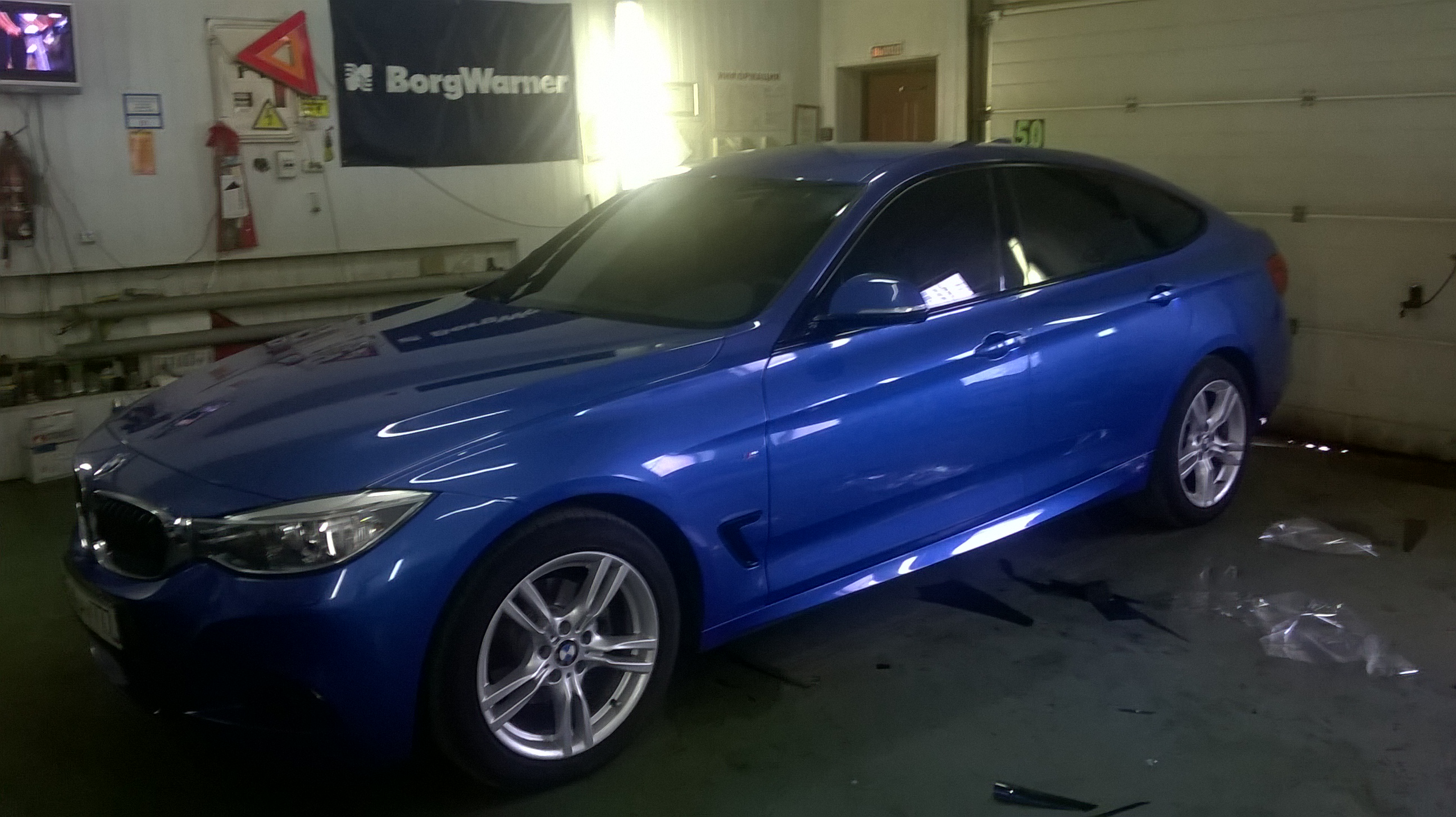 Тонировка автомобилей Владыкино.