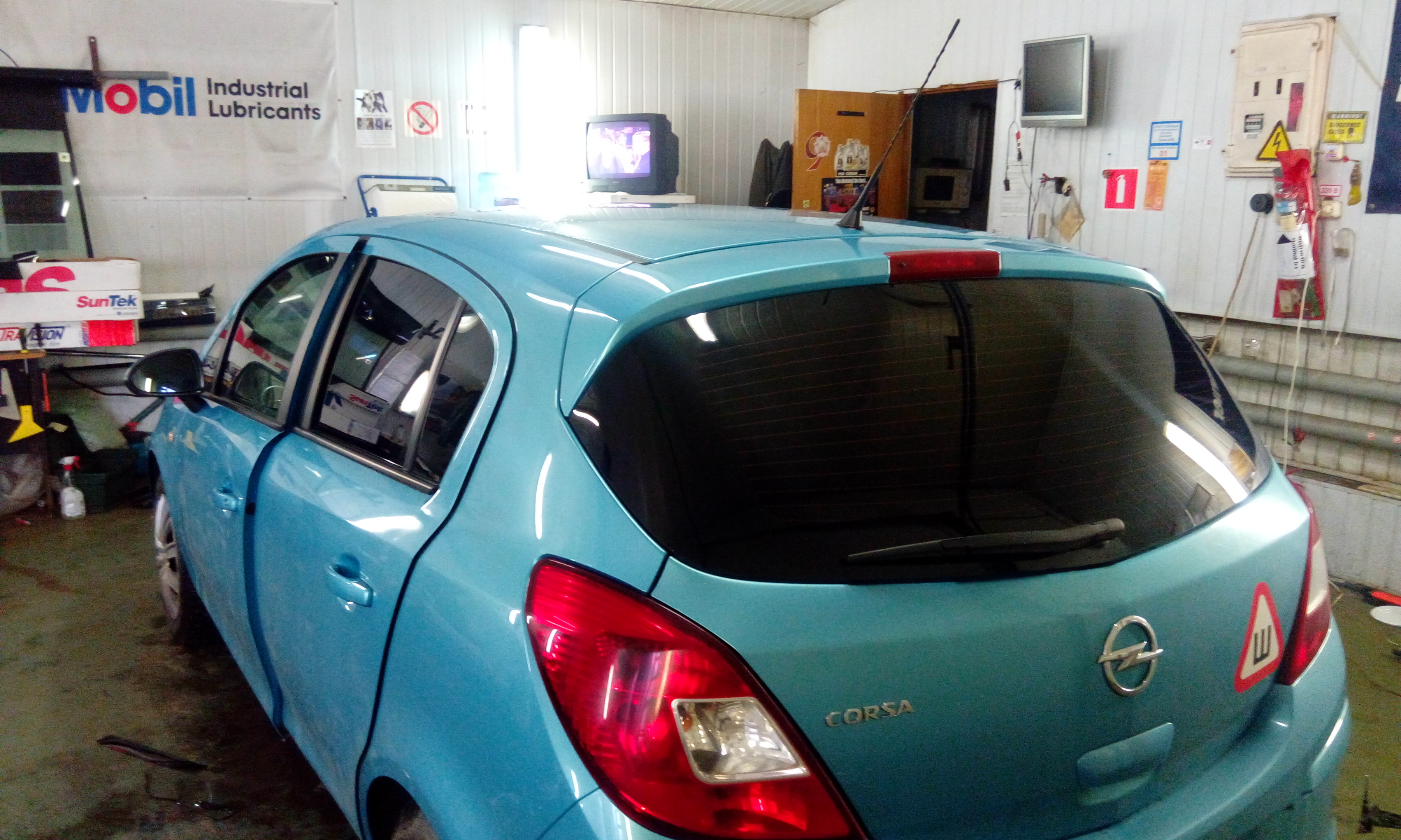 Тонировка автомобилей Владыкино.