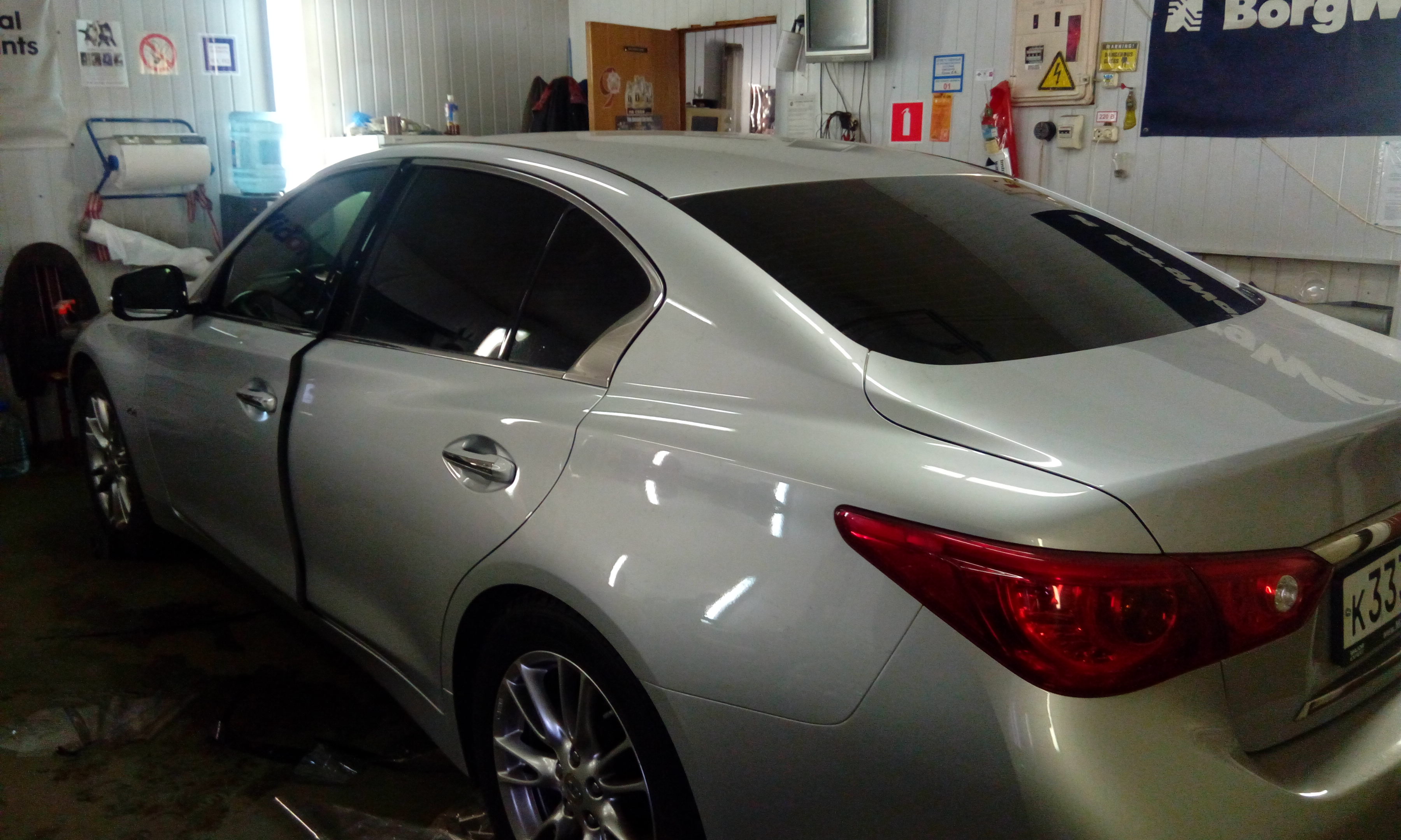 Тонировка автомобилей Владыкино.