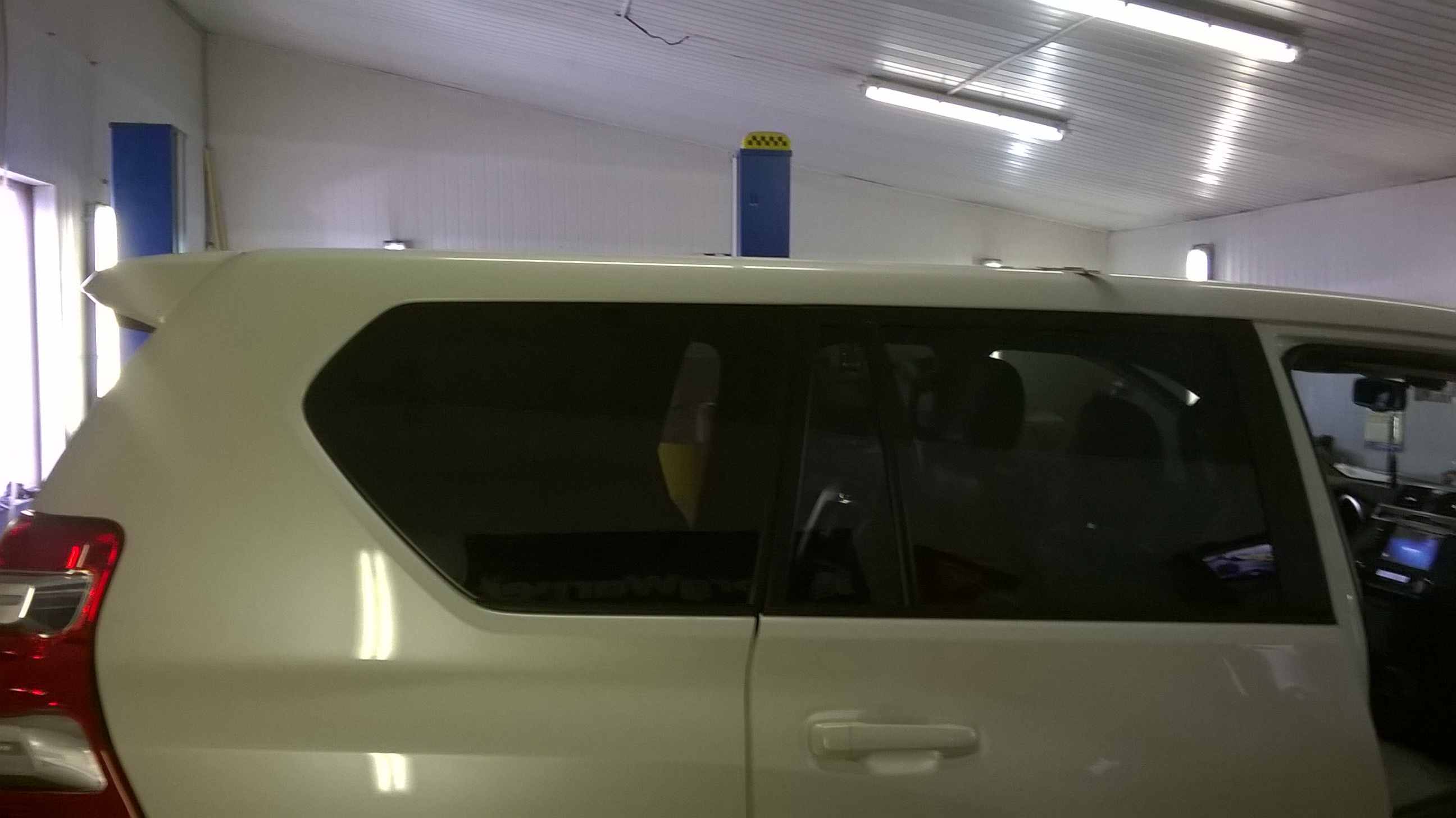 Тонировка автомобилей Владыкино.