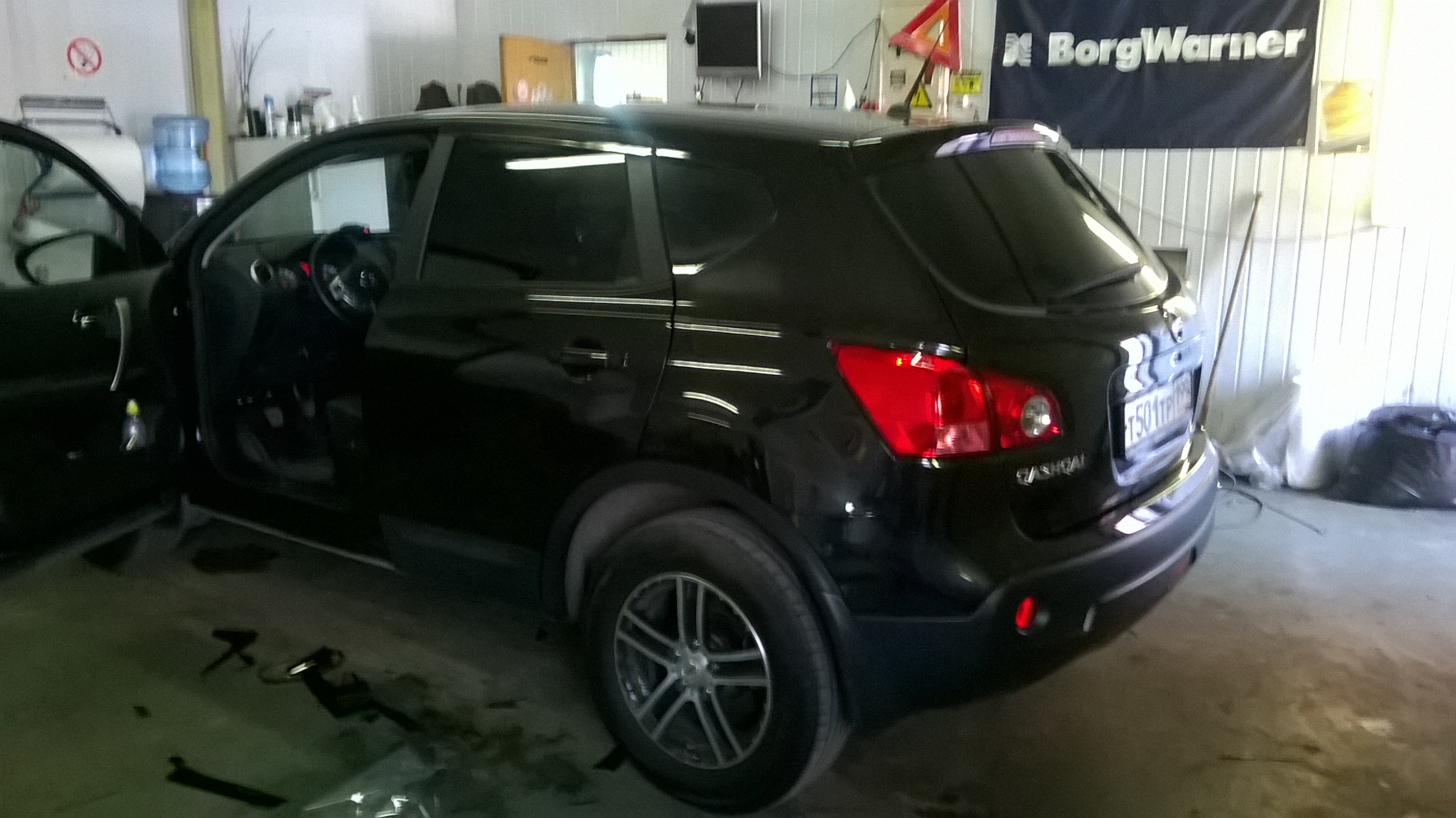 Тонировка автомобилей Владыкино.